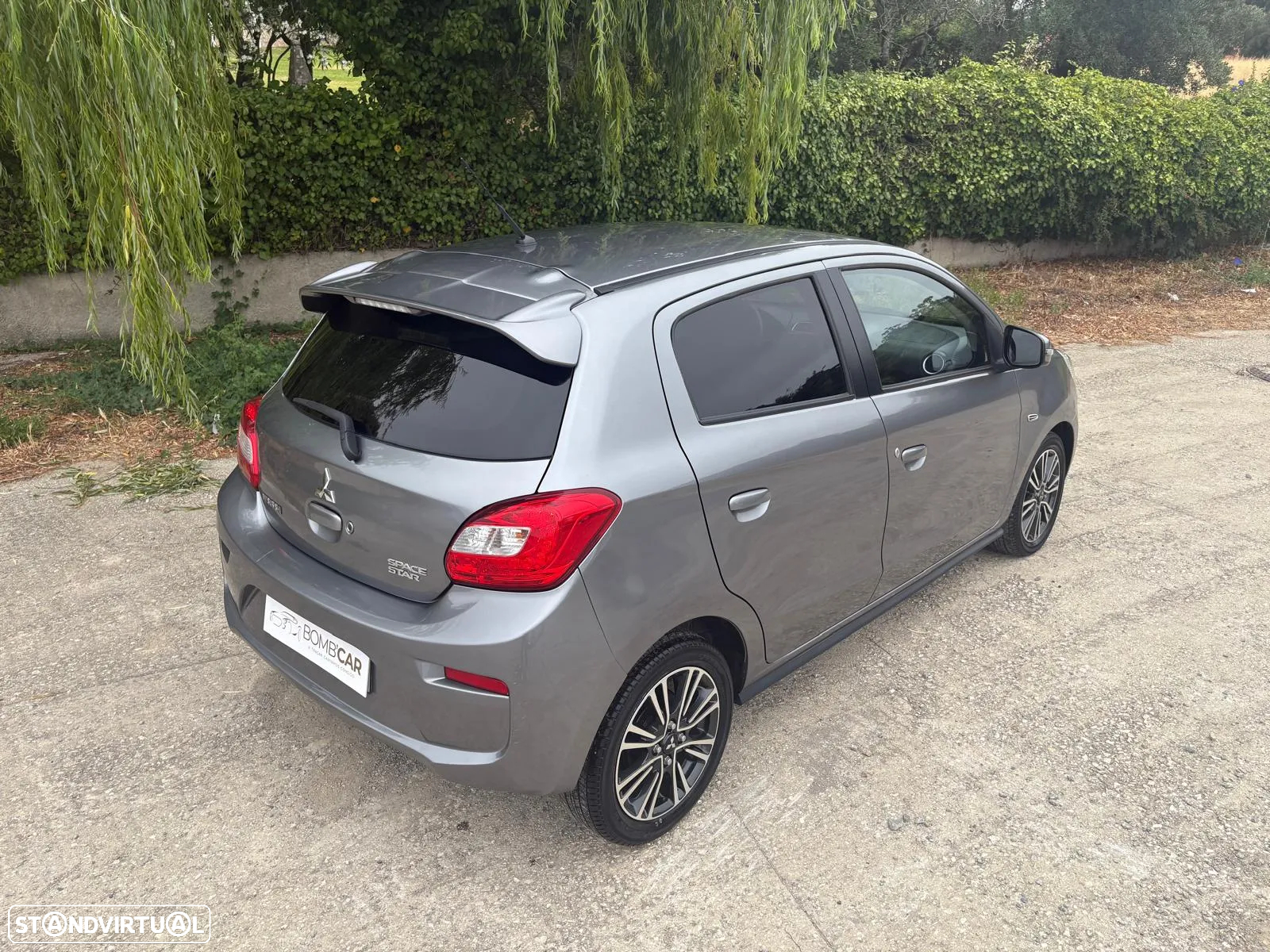 Mitsubishi Space Star 1.2 Intense Connect Edition - 24
