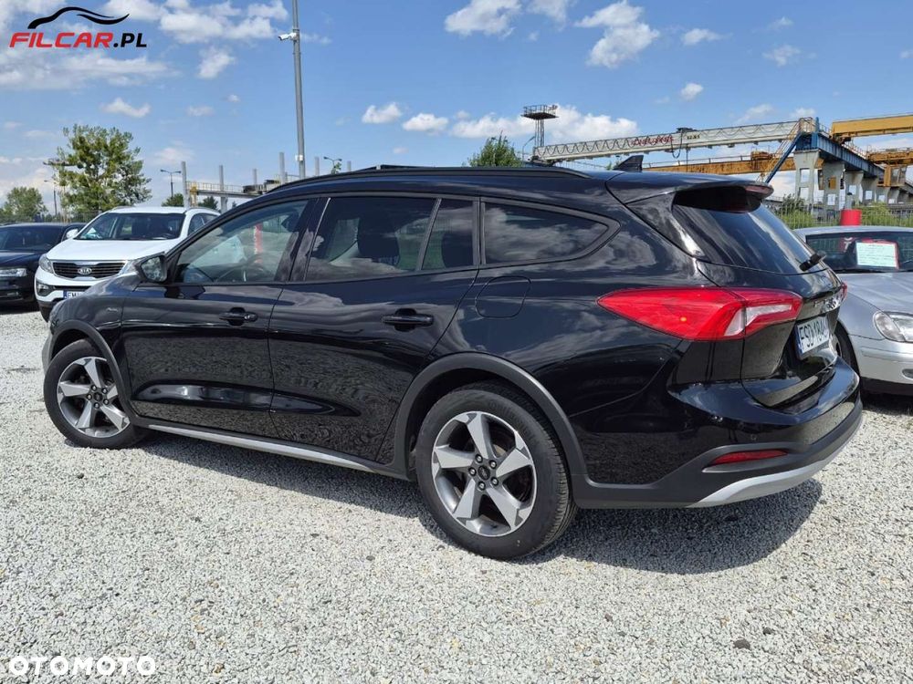 Ford Focus - 25