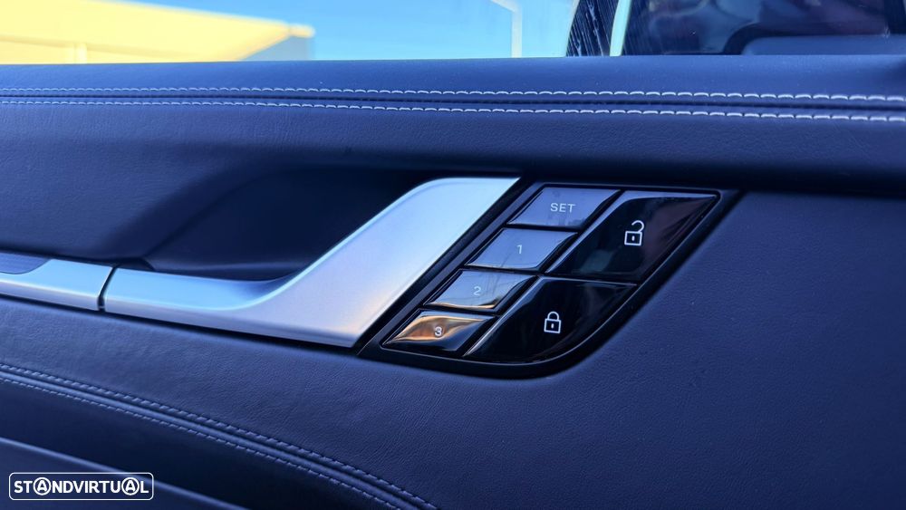 Porsche 911 (992) Carrera 4S PDK - 23