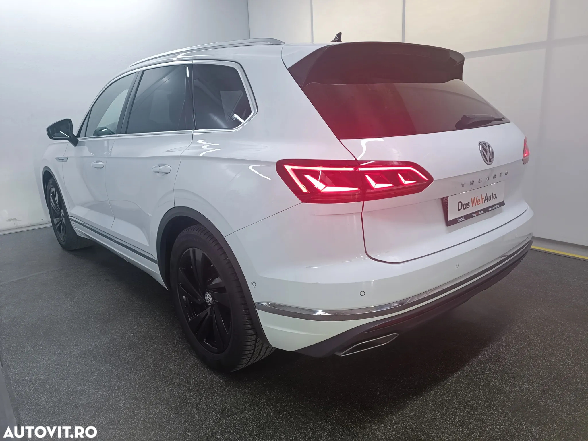 Volkswagen Touareg 3.0 V6 TDI 4Motion DPF Automatik Atmosphere - 3