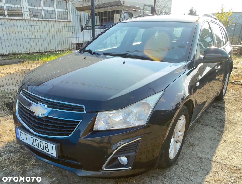 Chevrolet Cruze 1.6 LT - 1