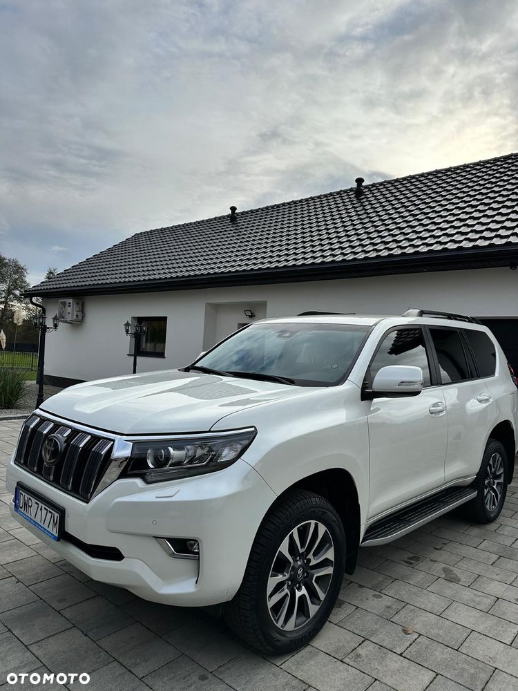 Toyota Land Cruiser LC 2.8 D-4D Prestige - 4