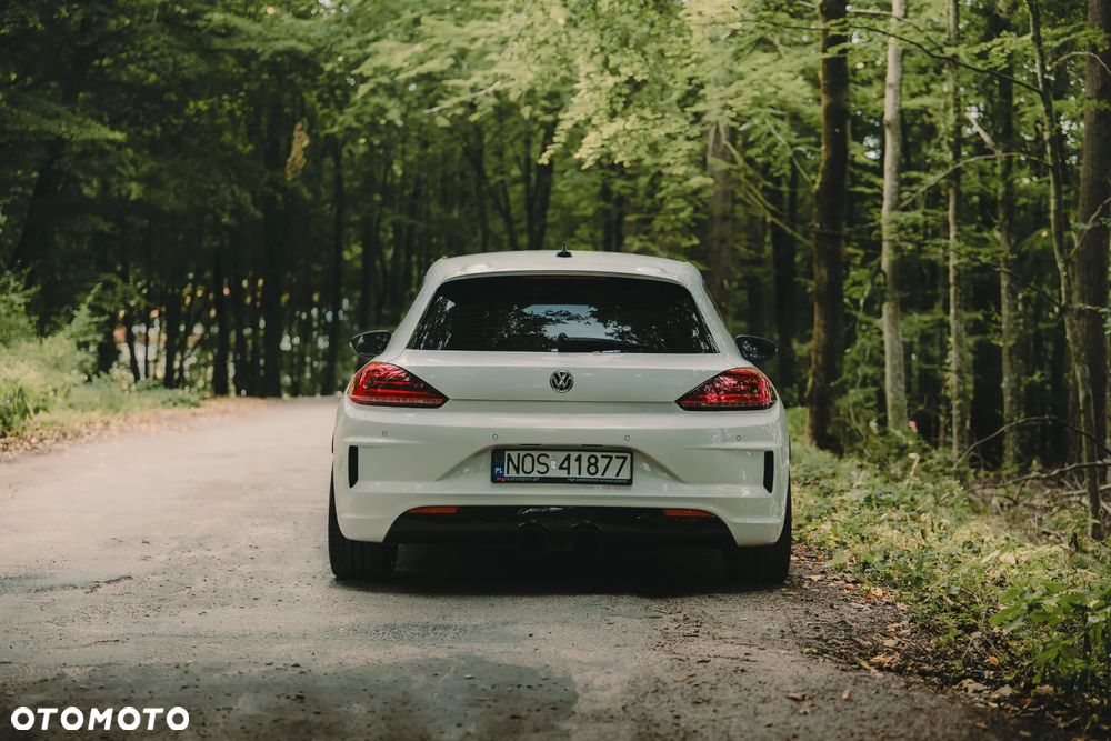 Volkswagen Scirocco 2.0 TSI BMT Perfectline R-Style - 5