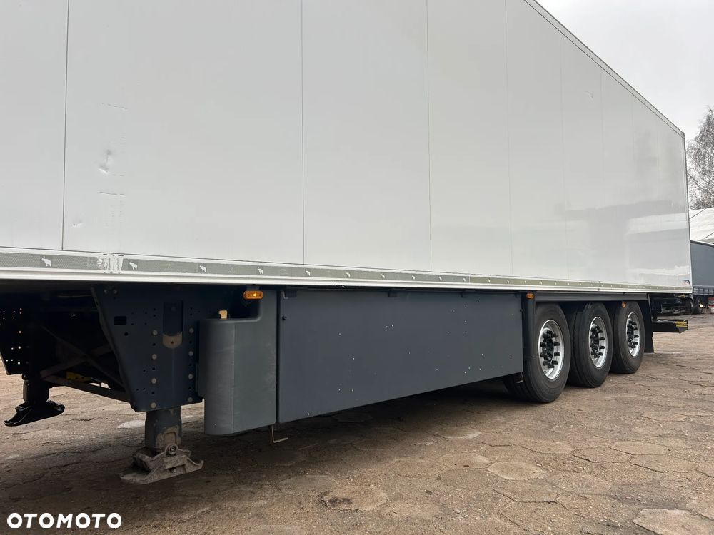 Schmitz Cargobull CARRIER VECTOR 1550 / WINDA z UDT / GRUBA ŚCIANA 7 CM / 4 ZAMKNIĘCIA / OŚ PODNOSZONA / BARDZO ŁADNE OPONY / AGREGAT TYLKO 2952 MOTOGODZIN !! - 20