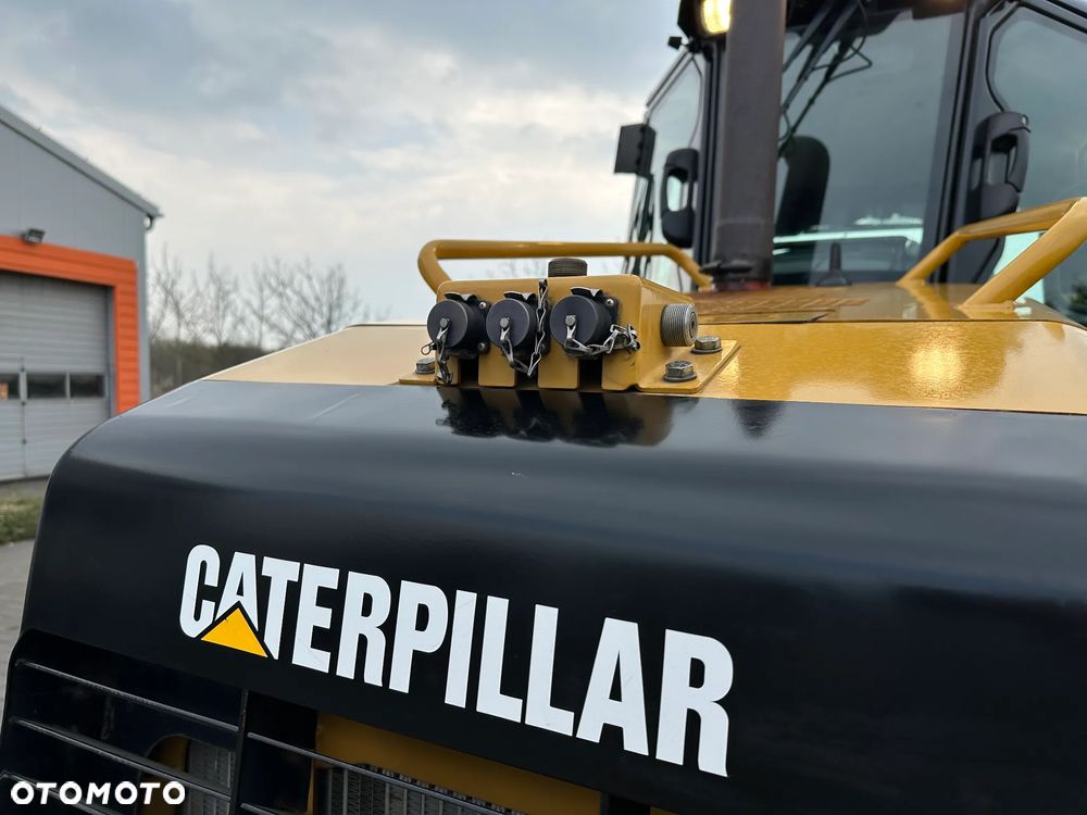 Caterpillar CAT D5 K2 LGP 3700MTH - 12