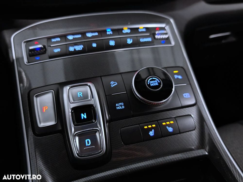 Hyundai Santa Fe 1.6 HEV 2WD Select - 22