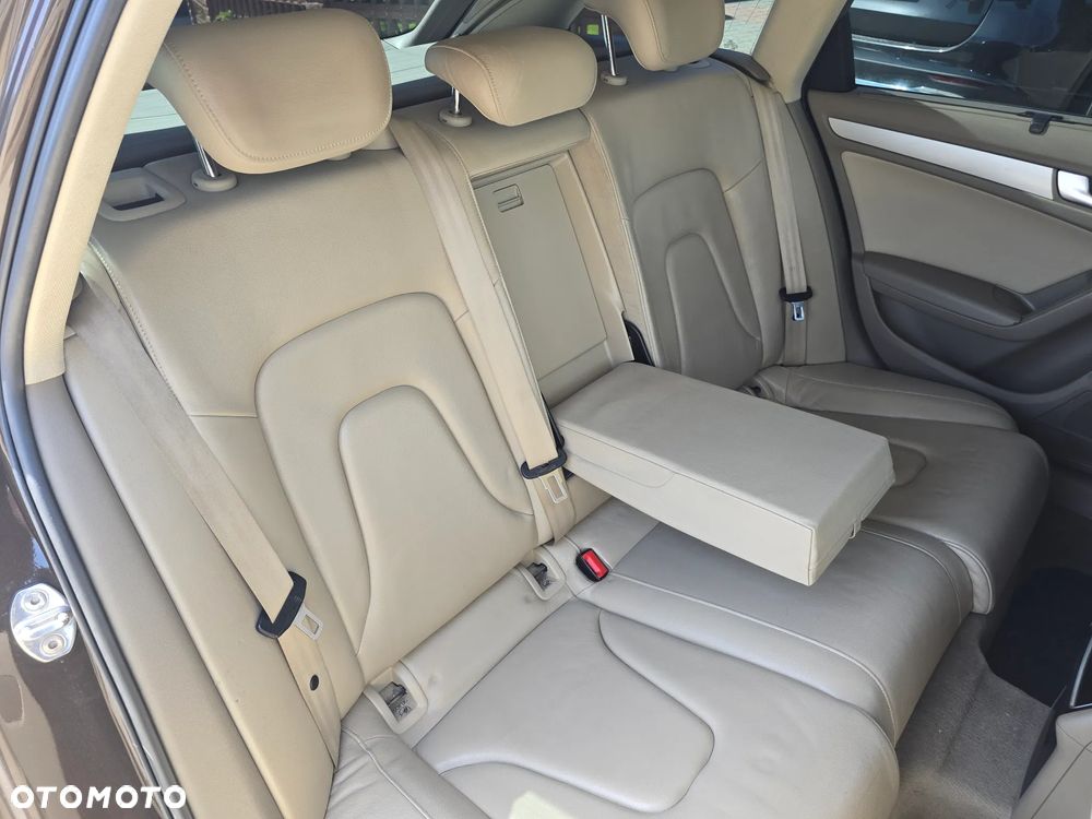 Audi A4 Avant - 15