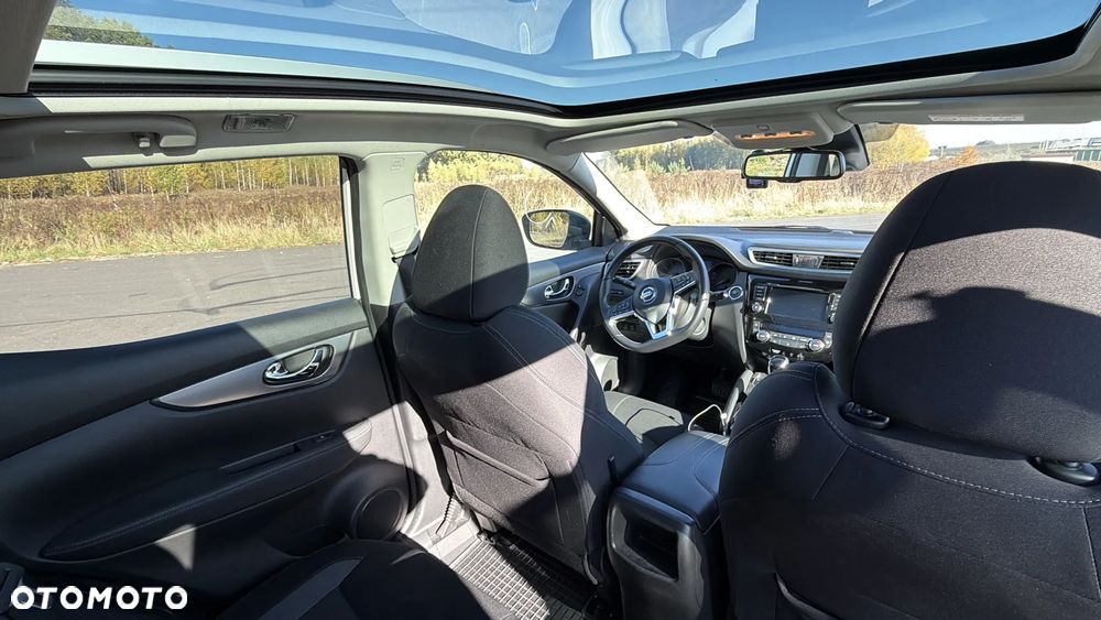 Nissan Qashqai 1.3 DIG-T N-Connecta DCT - 11