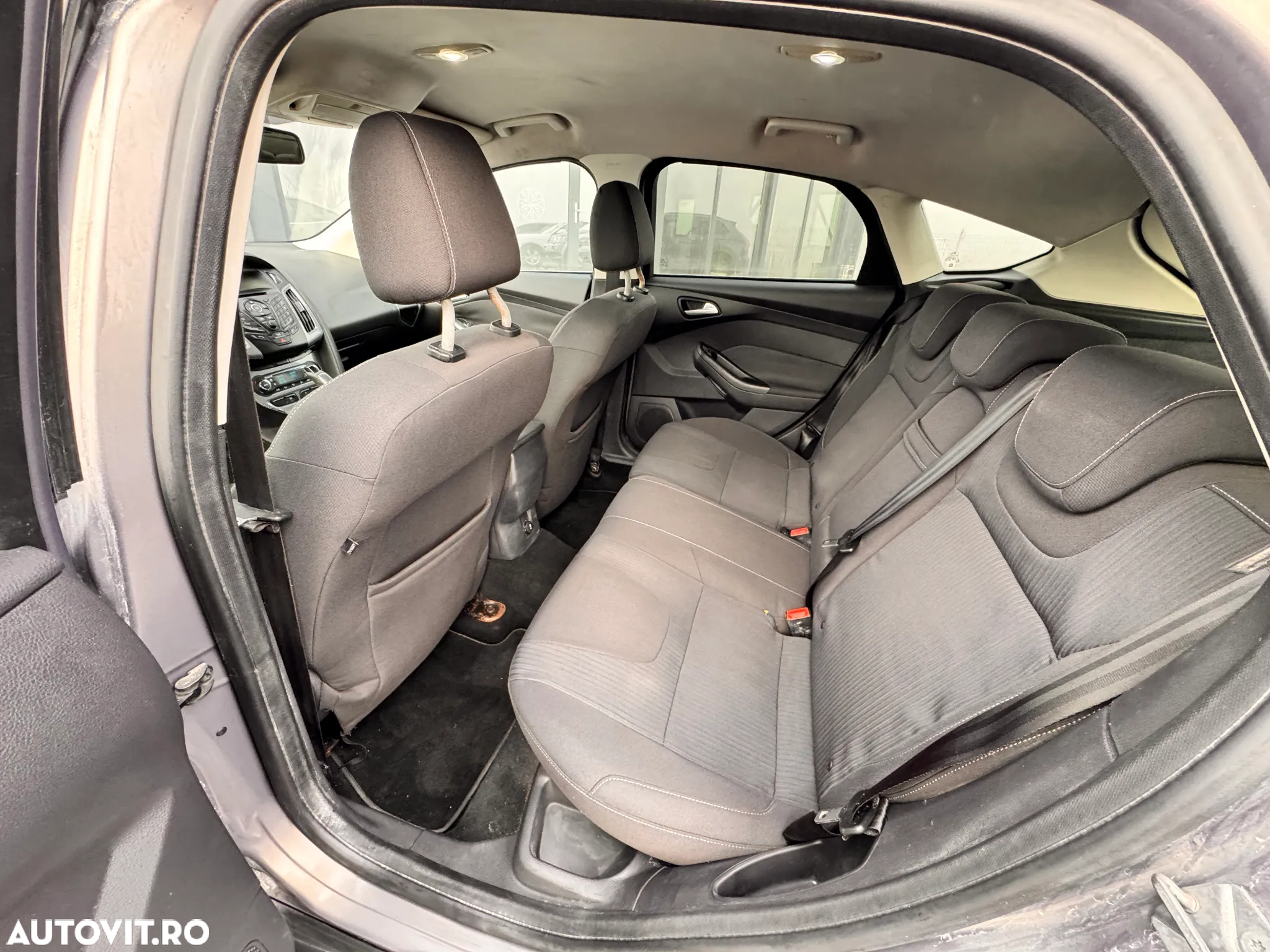 Ford Focus 1.6 TDCi DPF Titanium - 19