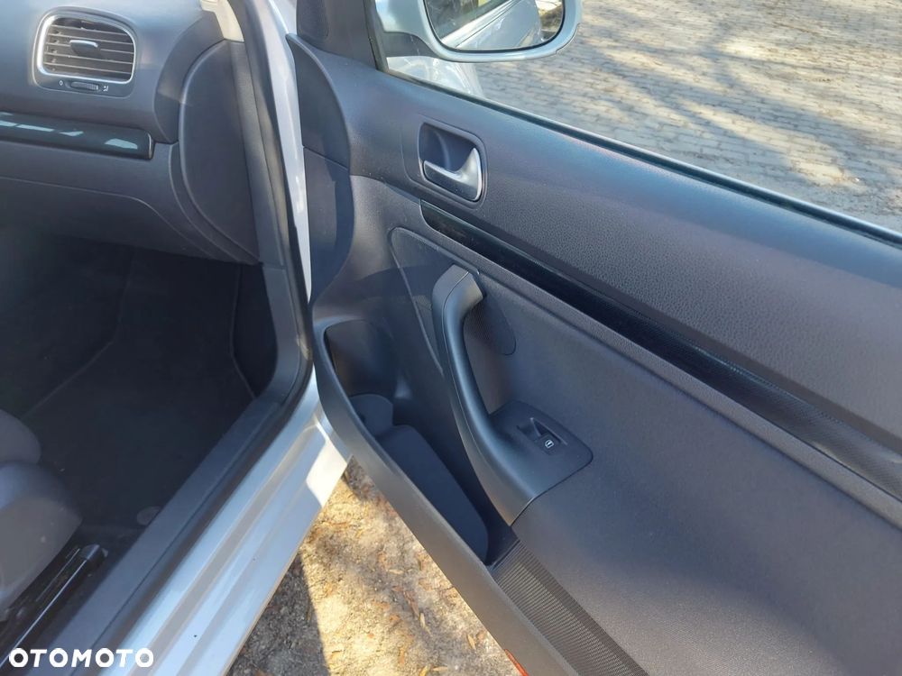 Volkswagen Golf 1.6 TDI DPF BlueMotion Technology Comfortline - 13