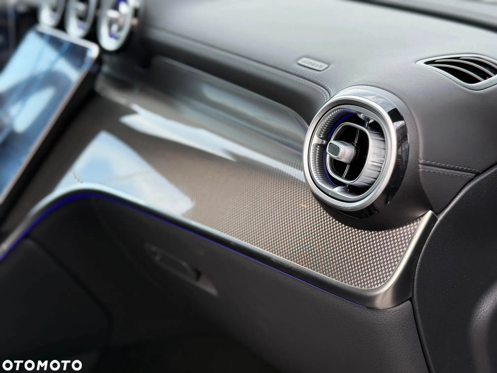 Mercedes-Benz GLC - 15