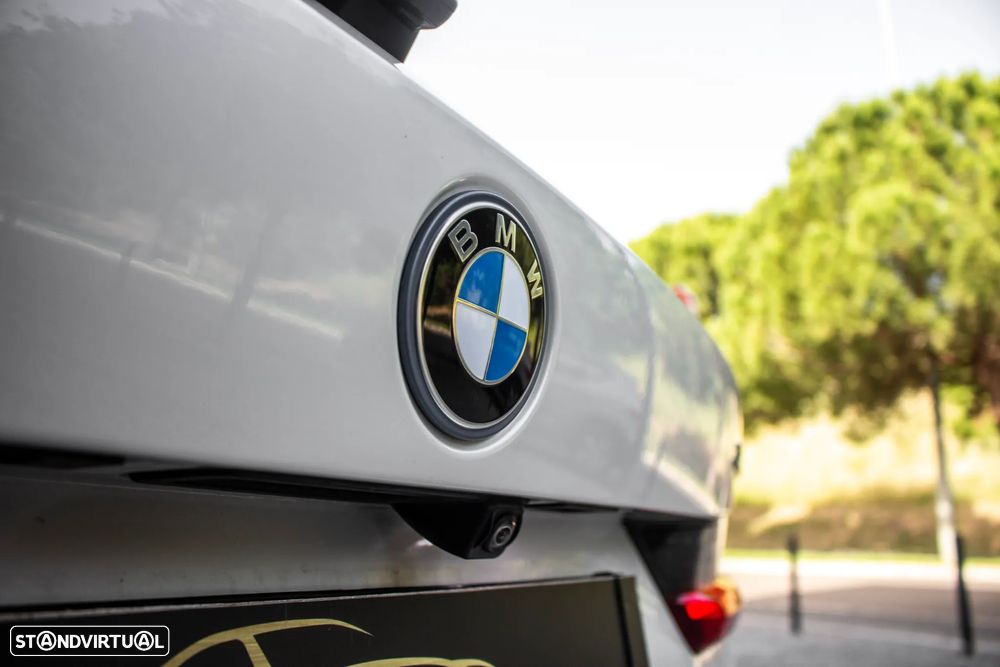 BMW 330 e xDrive Aut. M Sport - 13