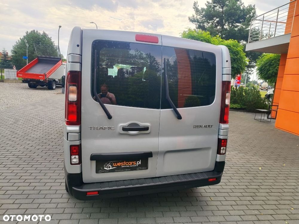 Renault Trafic - 8