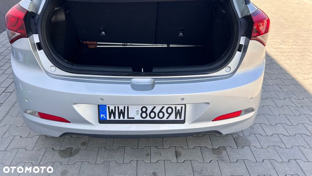Hyundai i20 1.2 BlueDrive Comfort - 6