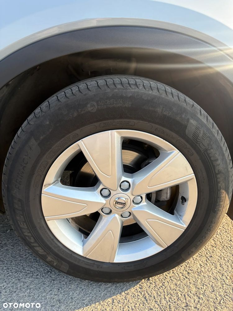 Volvo XC 40 T2 Core - 29