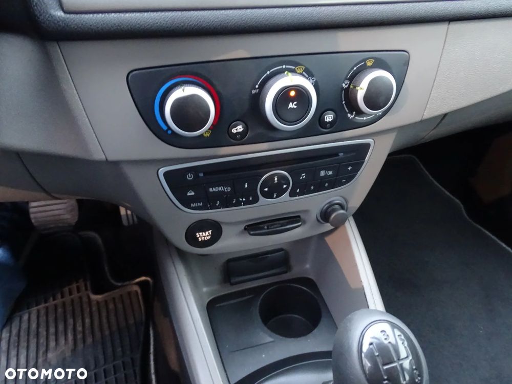 Renault Megane 1.6 16V 100 TomTom Edition - 34