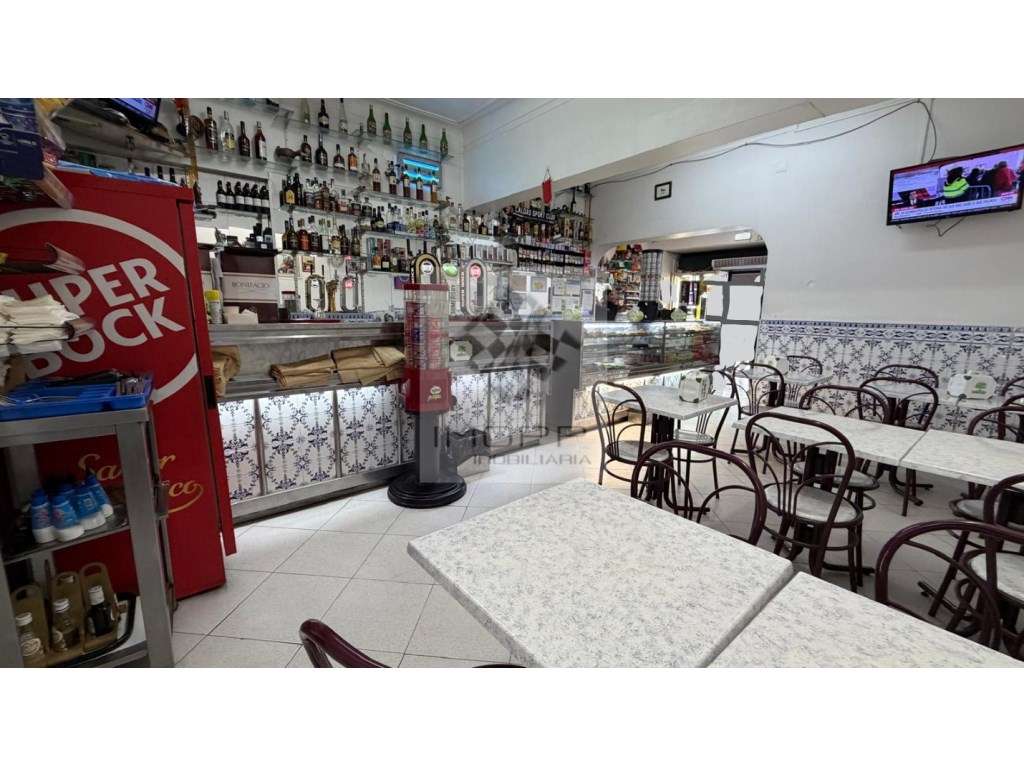 Excelente oportunidade de loja / restaurante nas Avenidas Novas - Grande imagem: 2/22