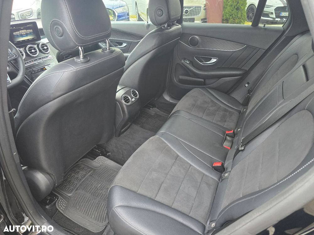 Mercedes-Benz GLC 250 d 4Matic 9G-TRONIC AMG Line - 10