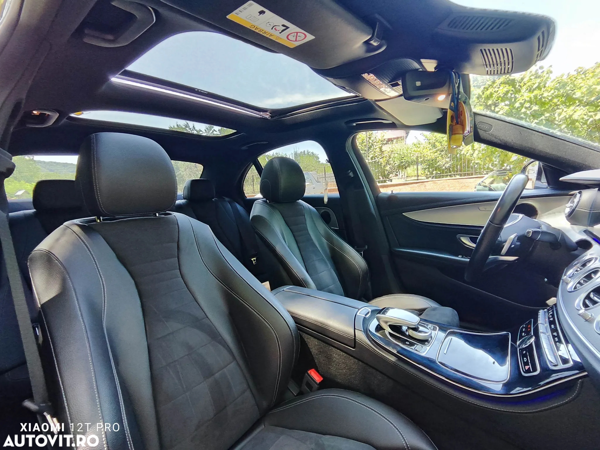 Mercedes-Benz E 220 d T 9G-TRONIC AMG Line - 30