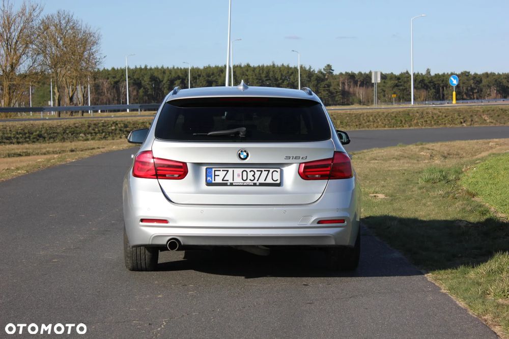 BMW Seria 3 318d Advantage - 4