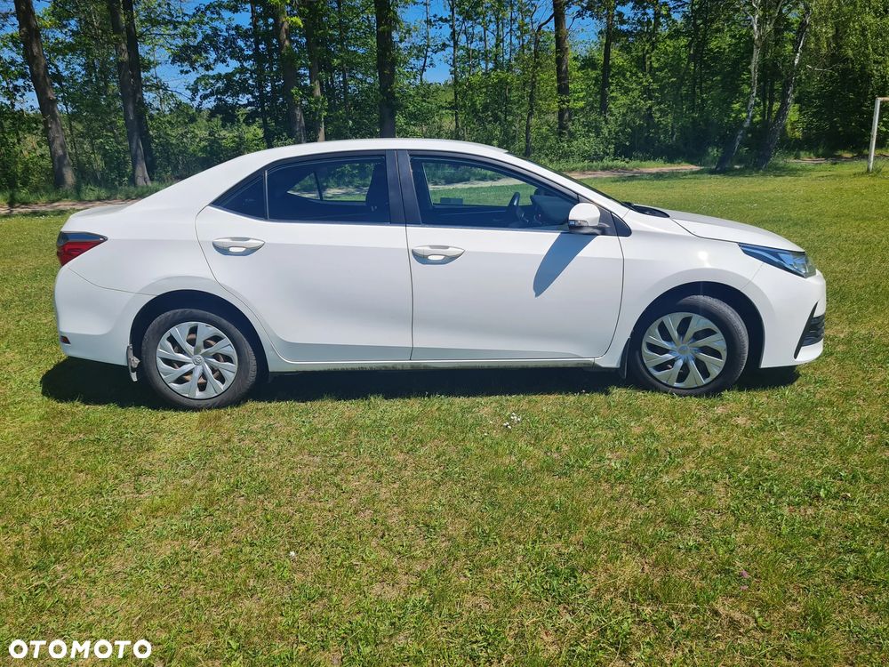 Toyota Corolla 1.4 D-4D Comfort - 8