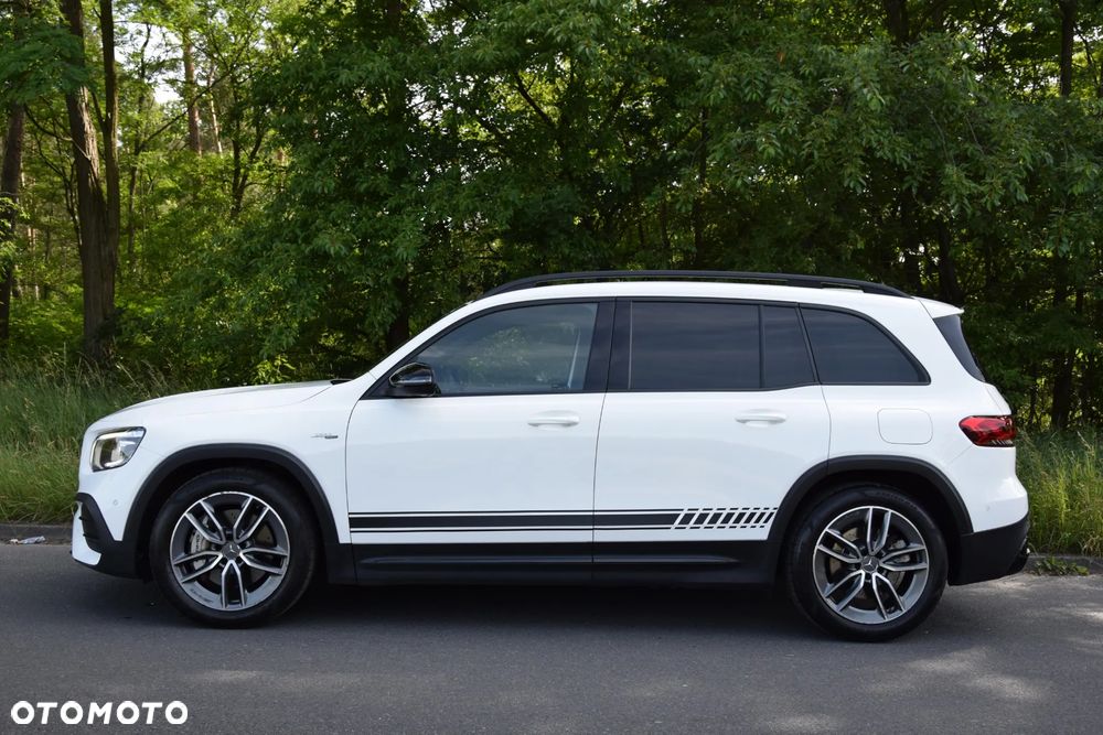 Mercedes-Benz GLB - 5