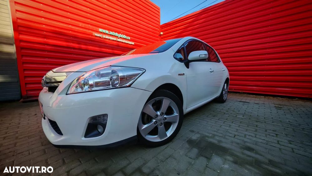 Toyota Auris 1.8 Hybrid Life - 1