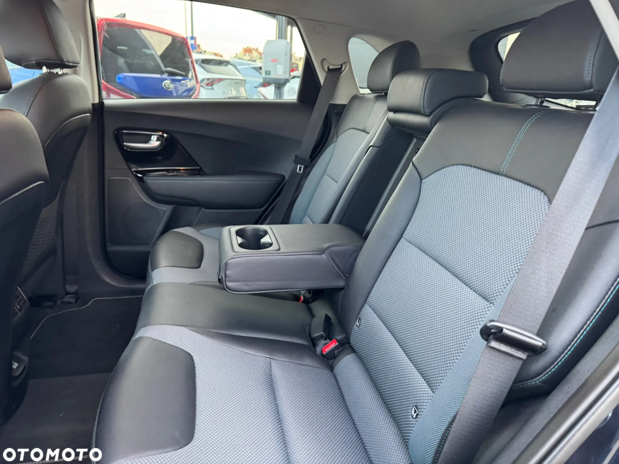 Kia Niro e-Niro 64kWh L - 21