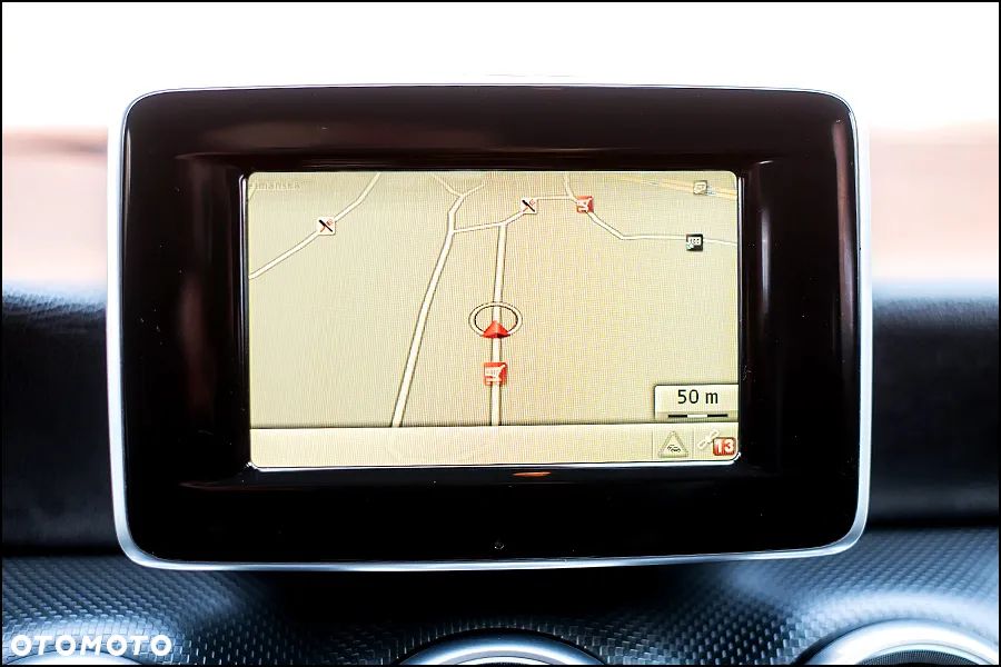 Mercedes-Benz Klasa A 180 (BlueEFFICIENCY) Urban - 22