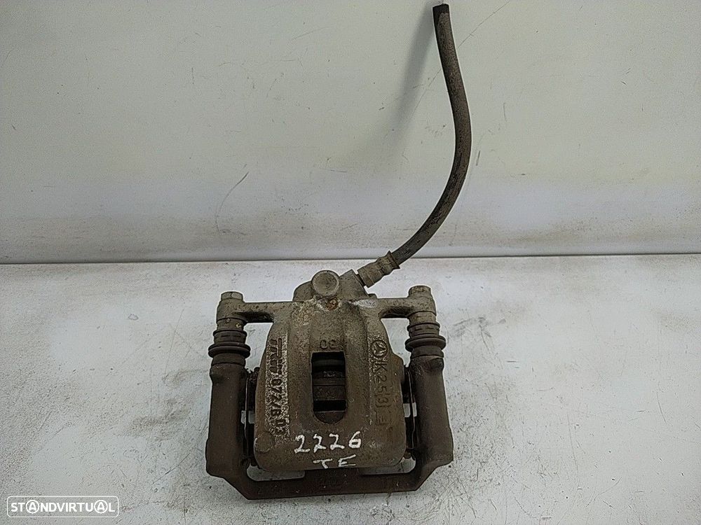 Pinça Tras Esquerda Mercedes-Benz A-Class (W169) - 1
