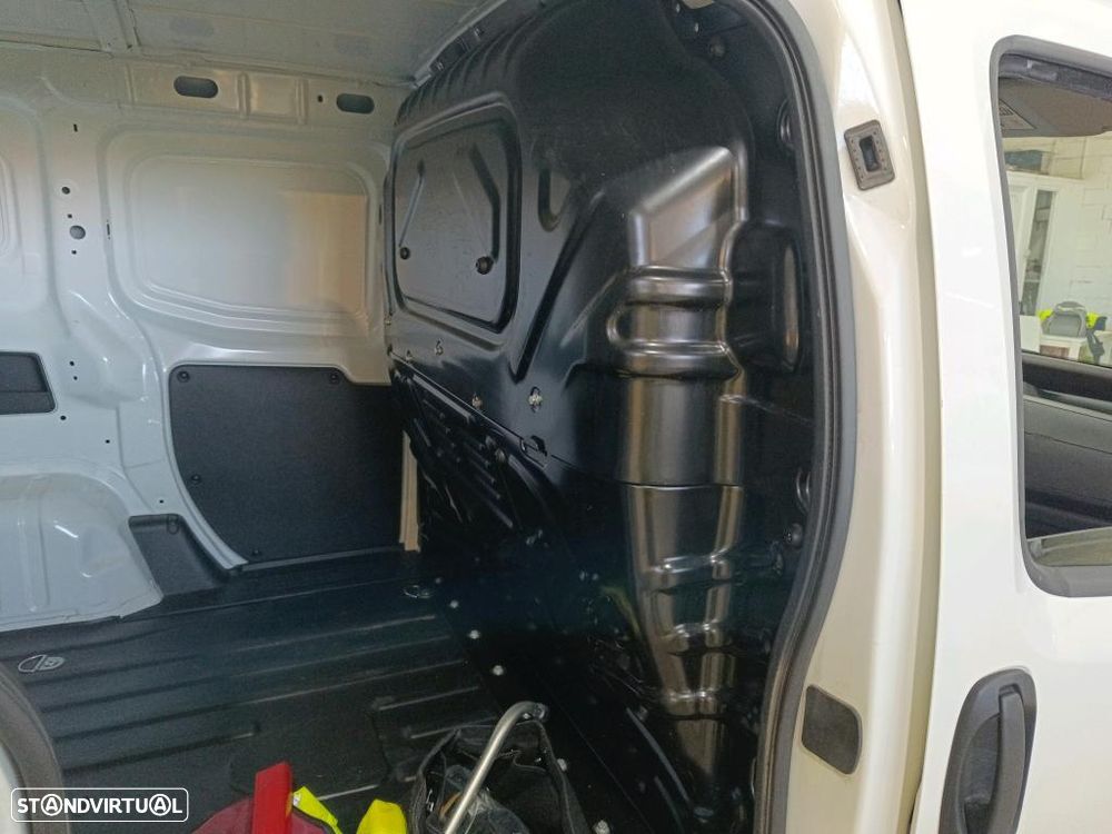 Fiat Fiorino 1.3 M-jet - 8