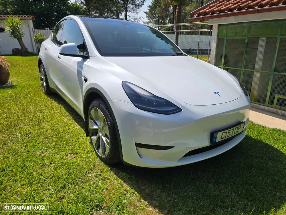 Tesla Model Y Standard - 3