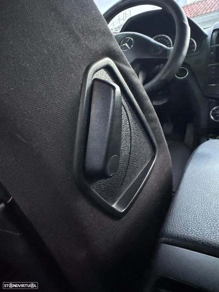 Mercedes-Benz C 220 CDi Avantgarde - 20