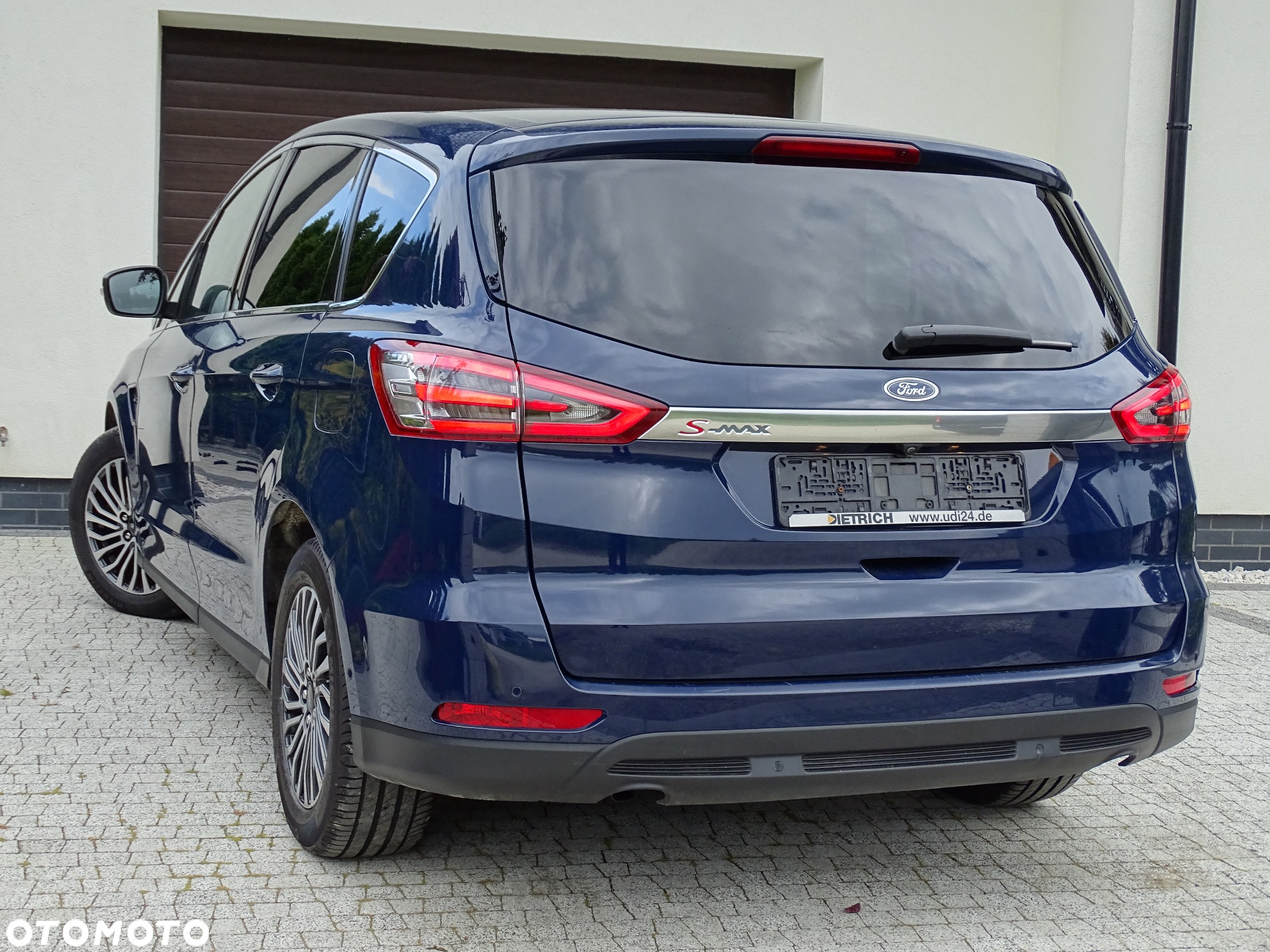 Ford S-Max 2.0 EcoBlue Titanium - 8