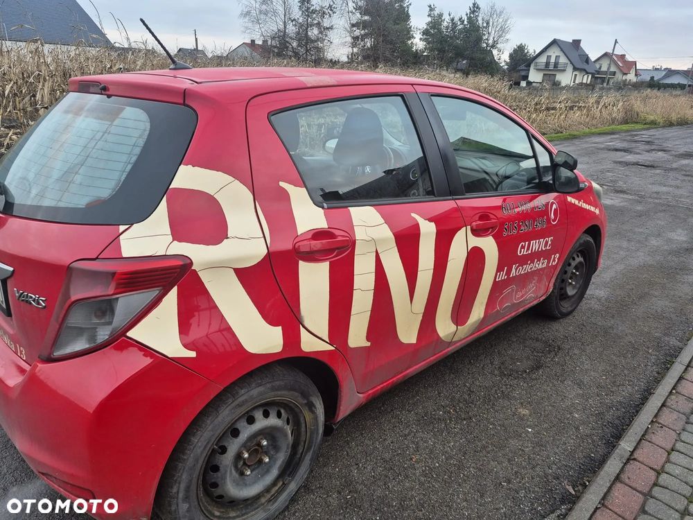 Toyota Yaris - 2