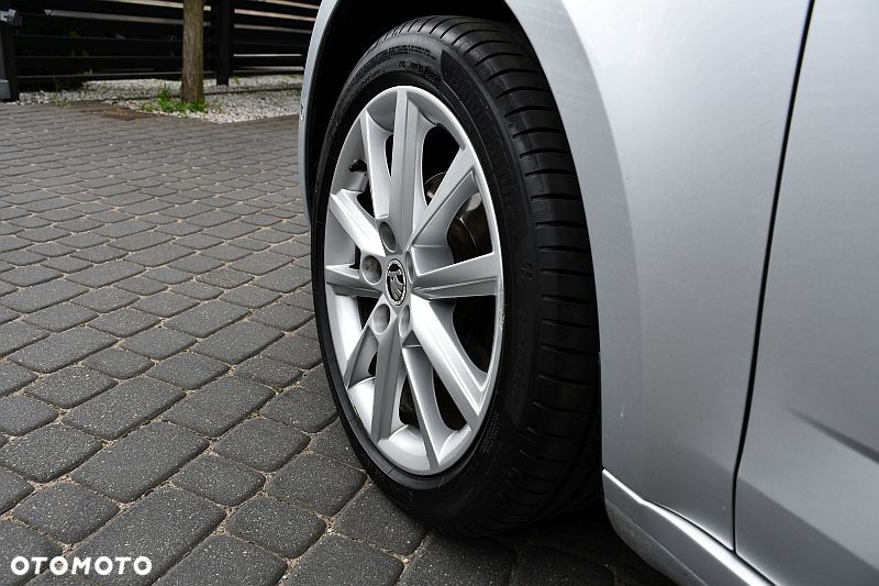 Skoda Octavia 1.6 TDI (Green tec) Style - 32