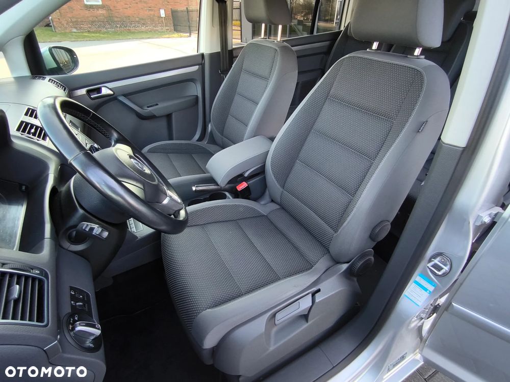 Volkswagen Touran 1.4 TSI Comfortline - 36