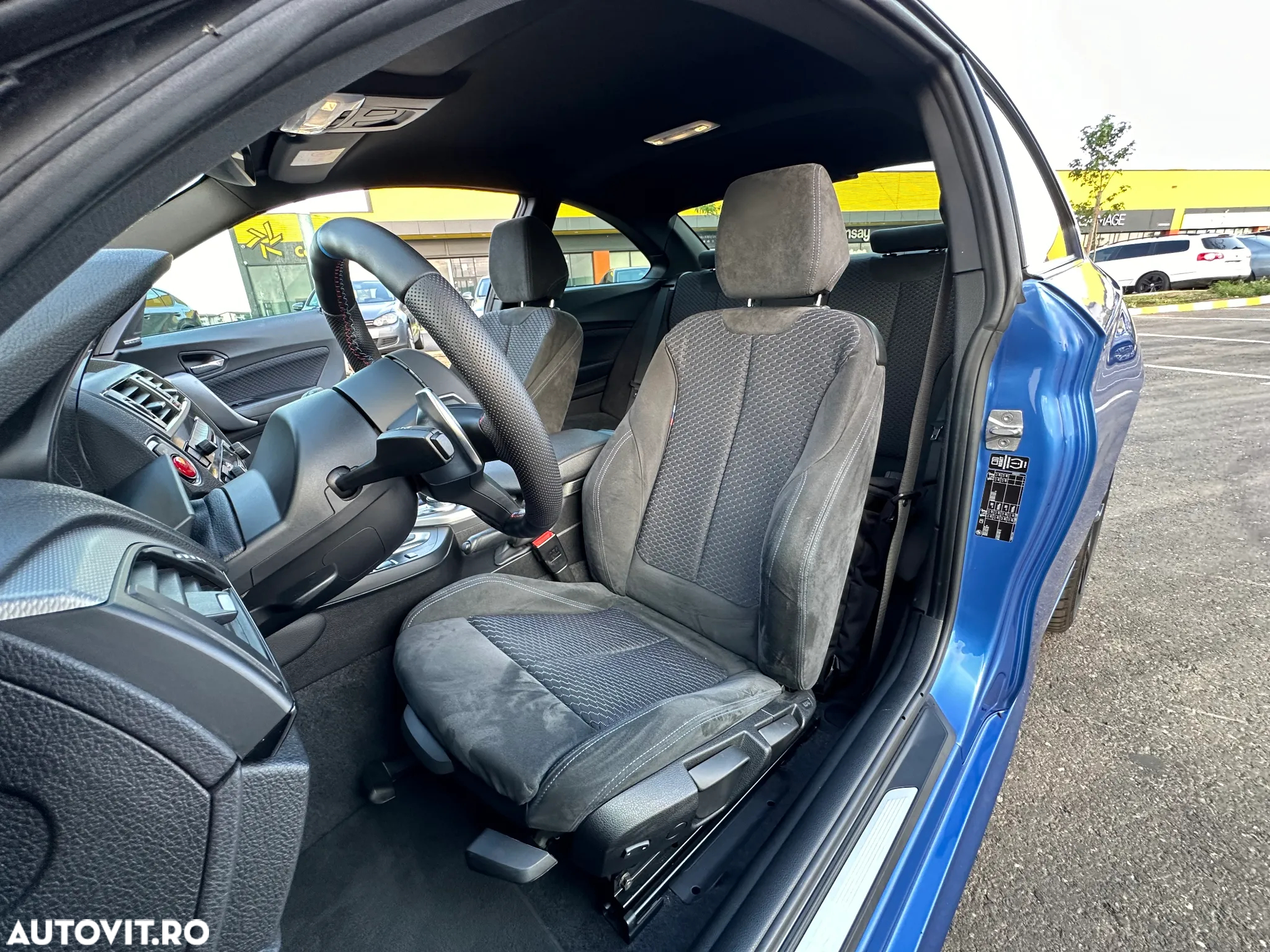 BMW M2 M235i xDrive AT - 23