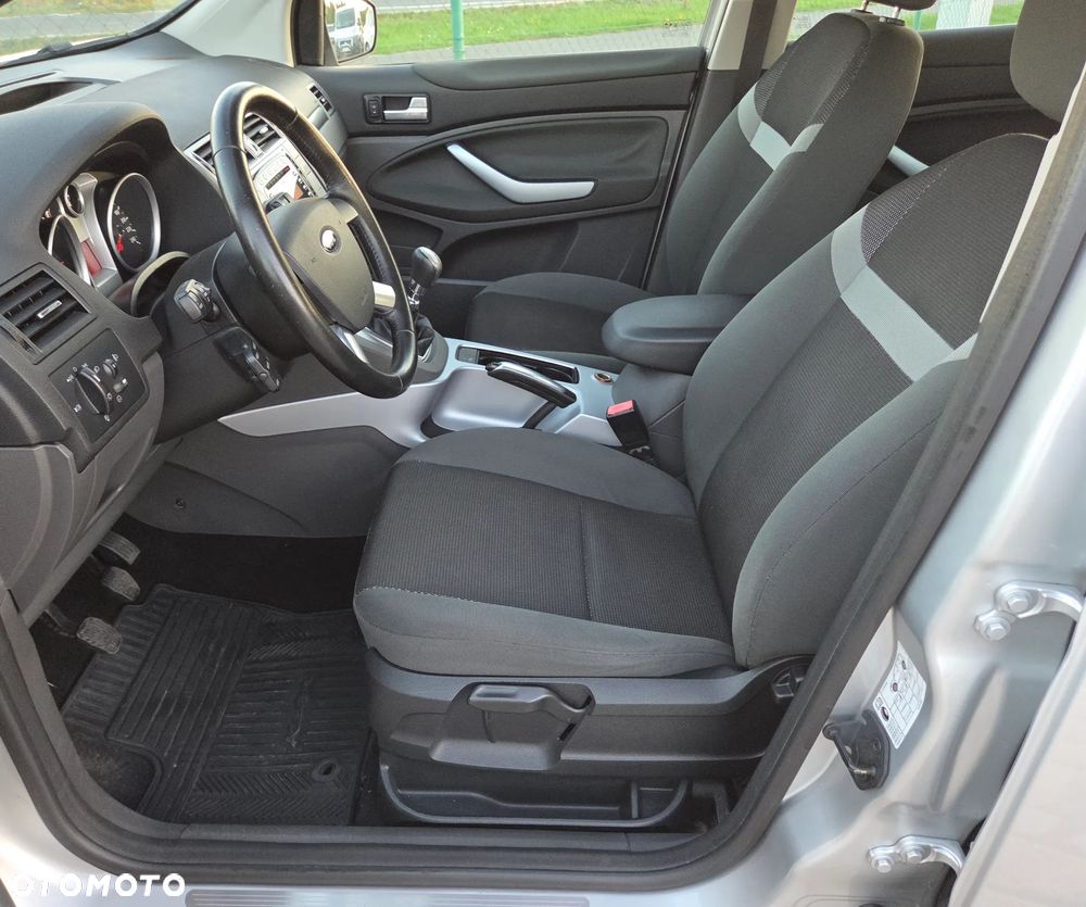 Ford Kuga 2.0 TDCi 4x4 Trend - 10
