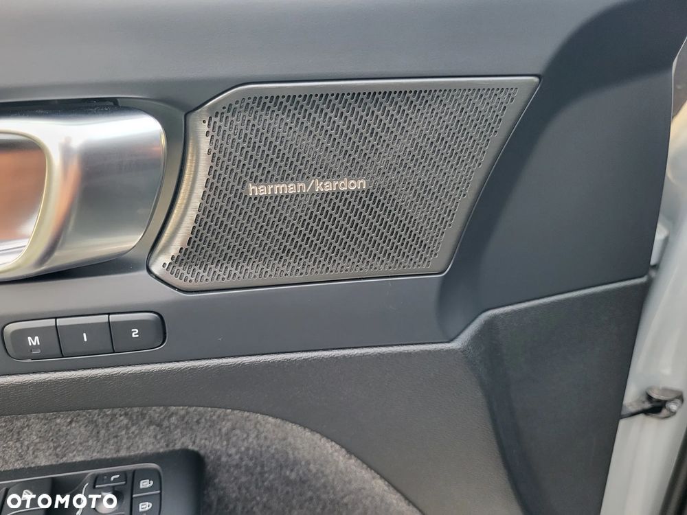 Volvo XC 40 B5 AWD Ultimate Dark - 39