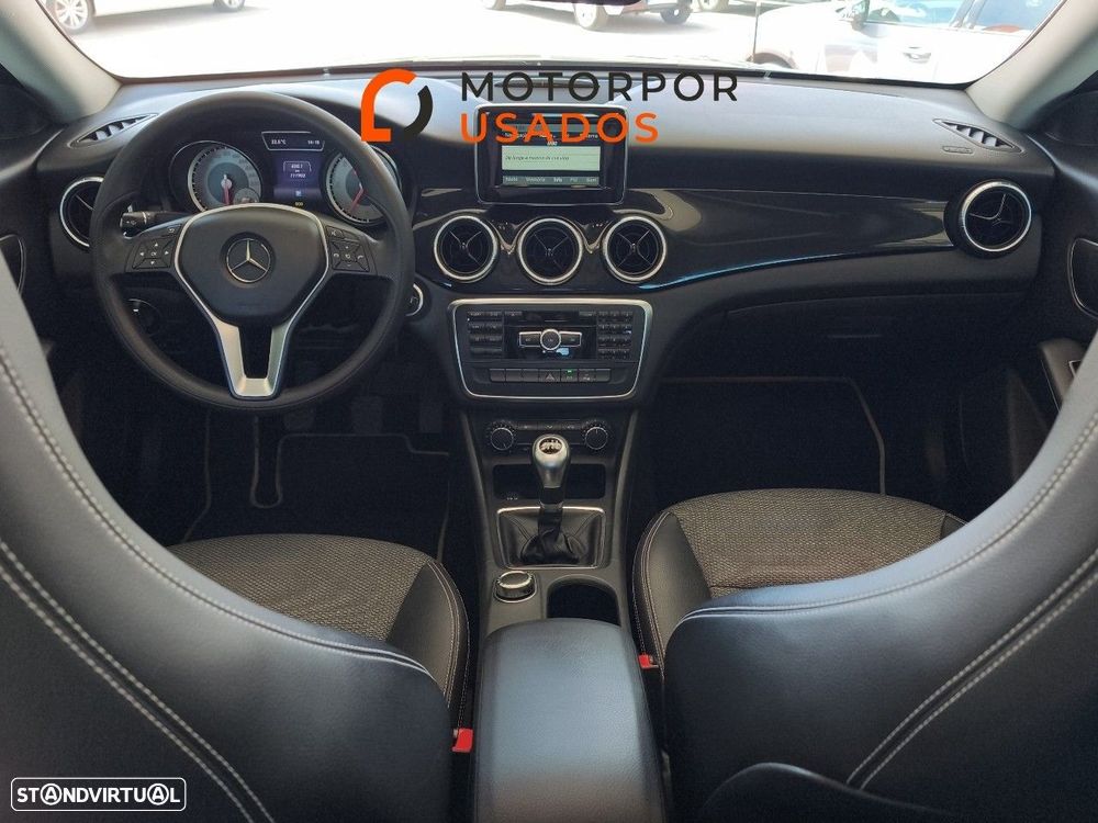 Mercedes-Benz CLA 200 CDI Urban - 9