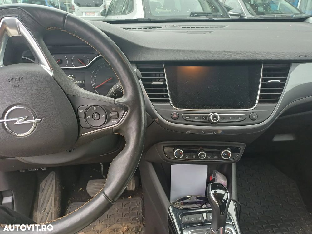 Opel Crossland X 1.2 Turbo Start/Stop Aut. Innovation - 3
