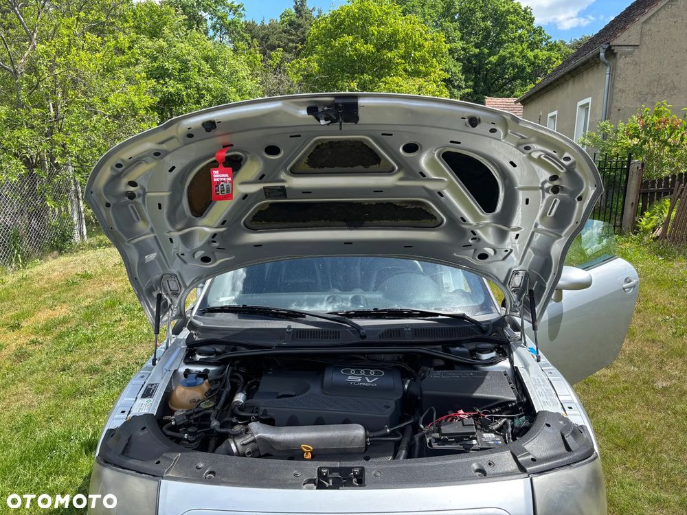 Audi TT Coupé 1.8T - 6