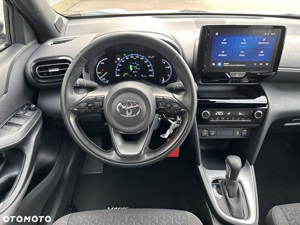 Toyota Yaris Cross Hybrid 1.5 Style AWD - 22