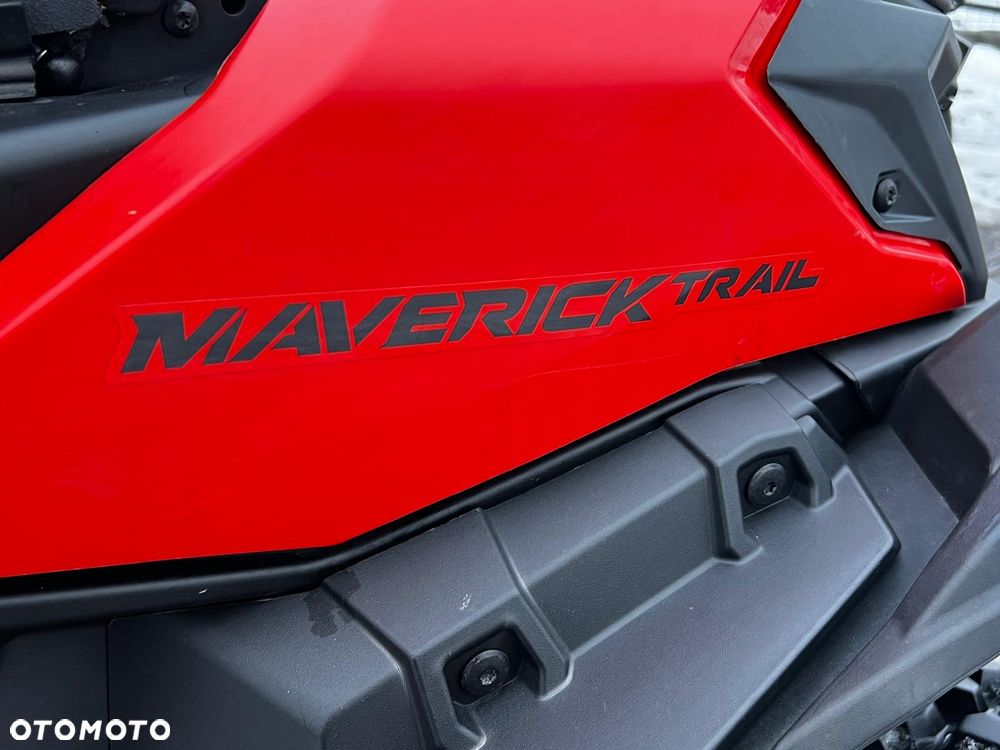 Can-Am Maverick - 11