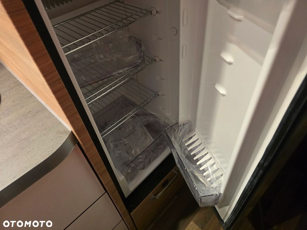 Caravelair 472 NOWA tapczany salonka KLIMATYZACJA prysznic WC hobby adria DOSTAWA - 12