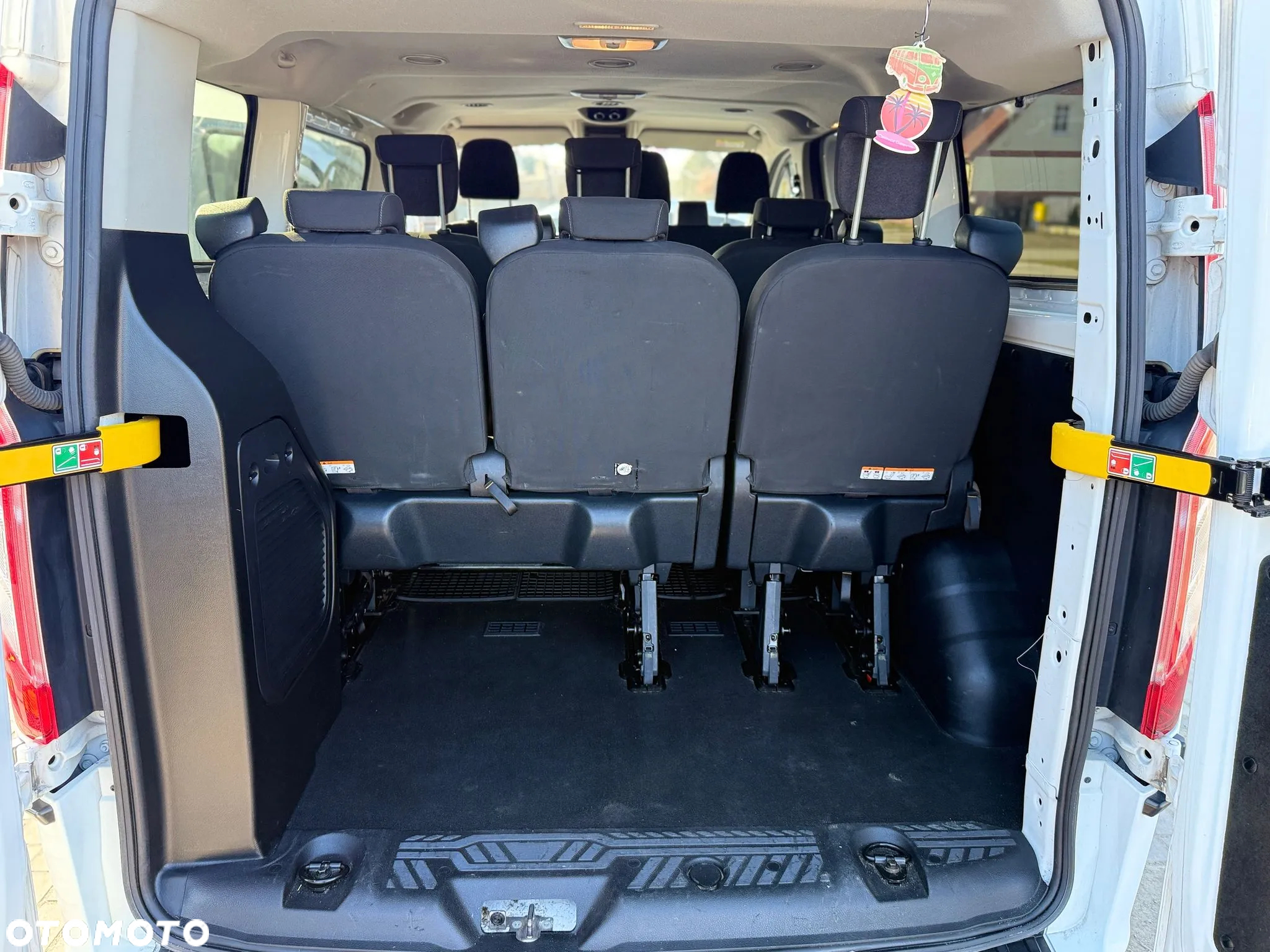 Ford Transit Custom 320 L1H1 PKW VA MH Trend - 13