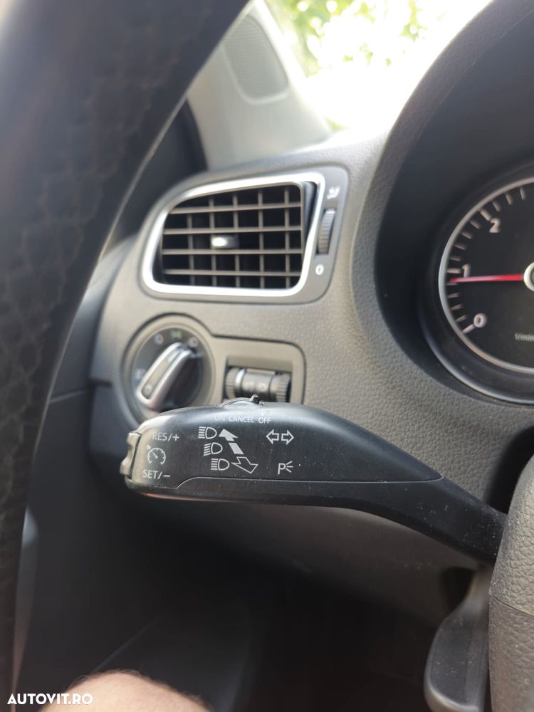 Volkswagen Polo 1.2 TDI Blue Motion - 9