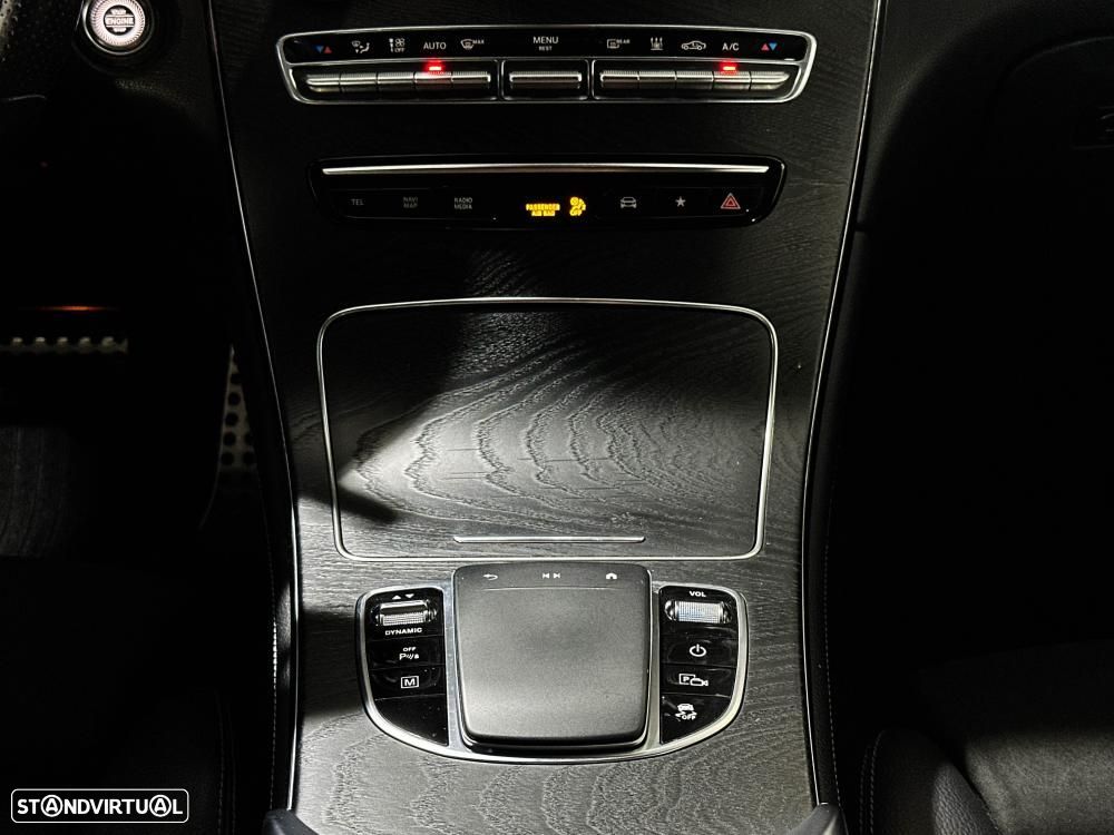 Mercedes-Benz GLC 300 e Coupe 4Matic 9G-TRONIC Edition AMG Line - 22
