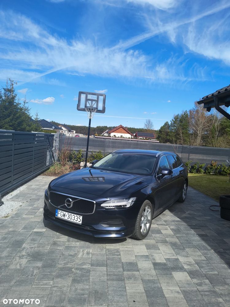 Volvo V90 D3 SCR Momentum Pro - 10